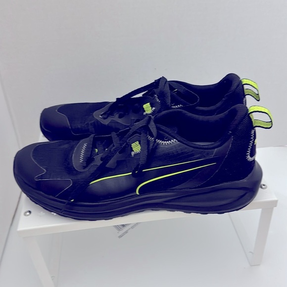 PUMA TWITCH RUNNER TRAIL LOW BLACK LIME SQUEEZE Athletic Sneakers Size 11 - Picture 3 of 7
